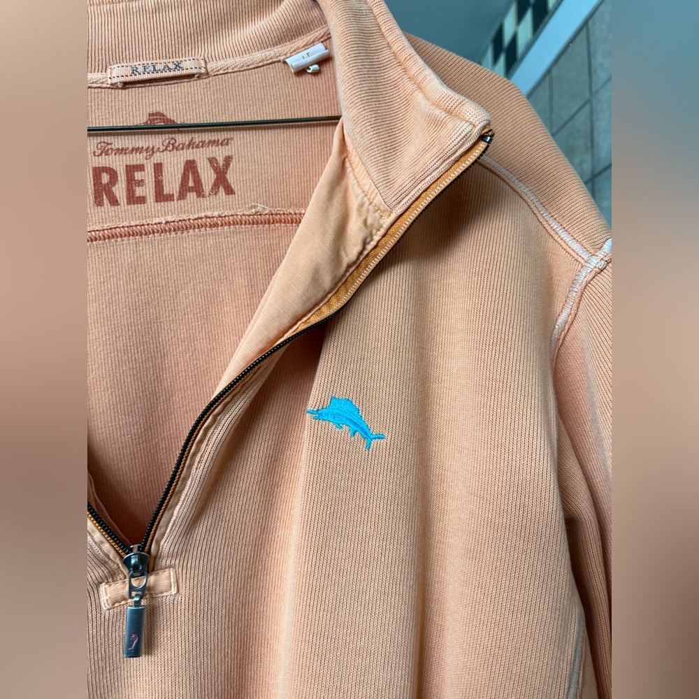 Tommy bahama